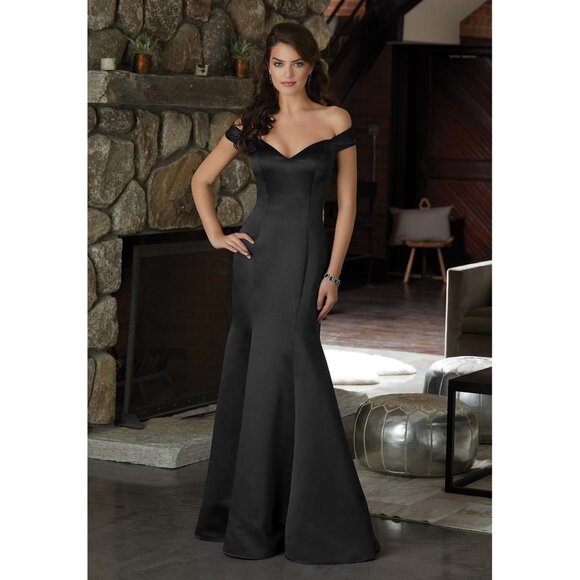 Morilee by Madeline Gardner Bridesmaid Dress Style 21583 in Black - sz 4 - Picture 1 of 11